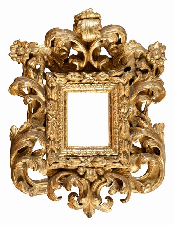 CORNICE IN LEGNO DORATO, ROMA PERIODO BAROCCO
