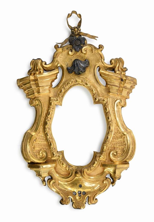 CORNICETTA IN BRONZO DORATO, XVIII SECOLO