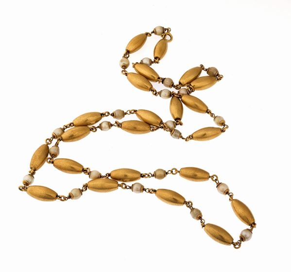 COLLANA IN ORO GIALLO CON PERLE