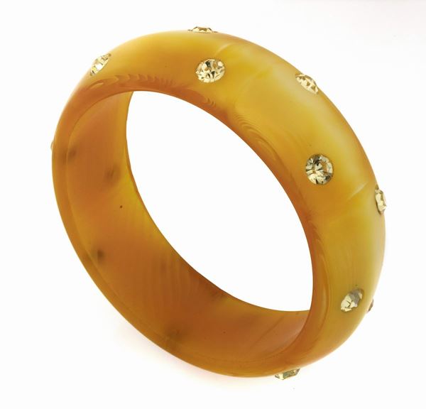 BRACCIALE RIGIDO IN BACHELITE GIALLA E STRASS