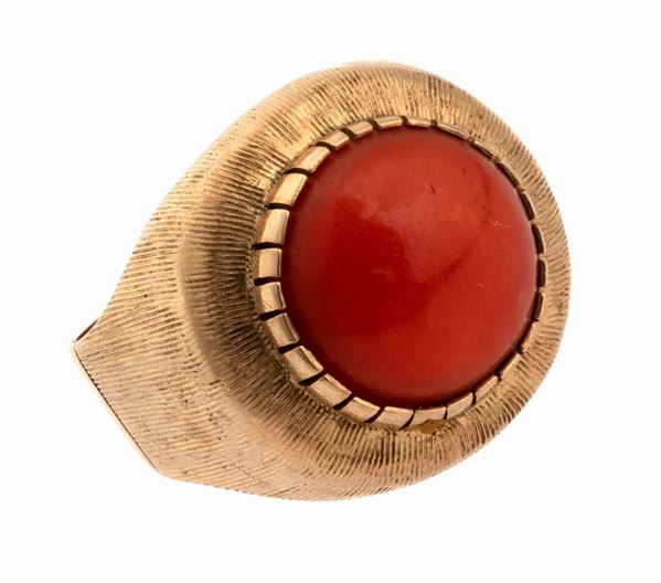 ANELLO CON CORALLO