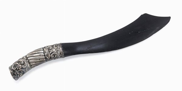 TAGLIACARTE IN LEGNO CON MANICO IN ARGENTO, LONDRA 1891