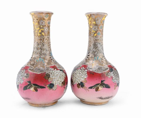 COPPIA DI VCASI IN CERAMICA, GIAPPONE
