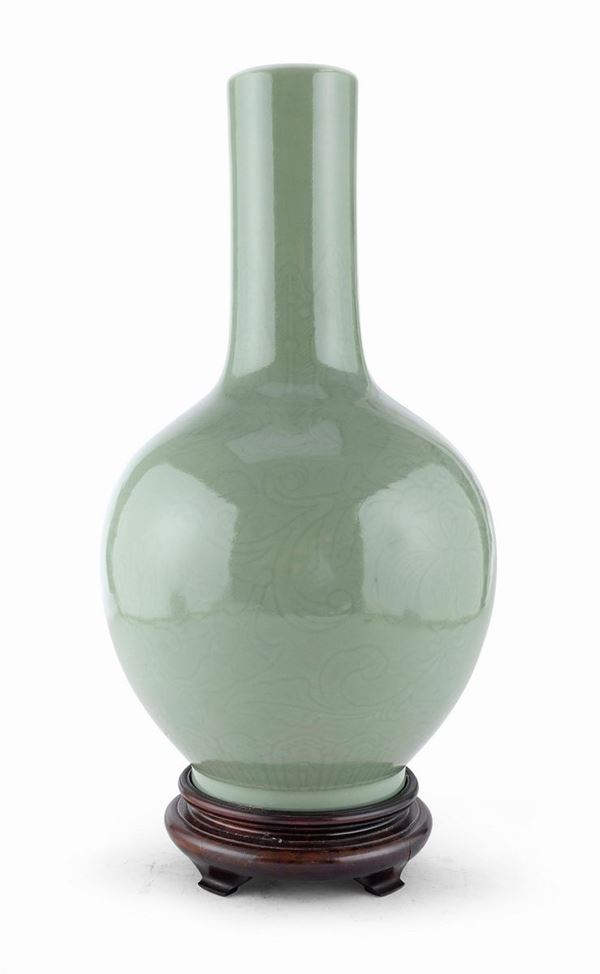 VASO IN PORCELLANA CELADON, CINA