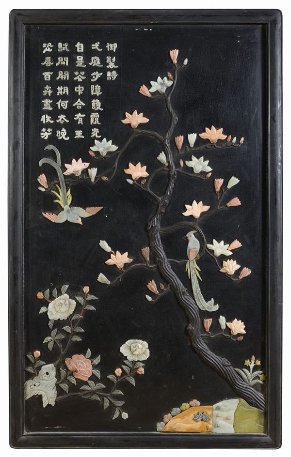 PANNELLO IN LEGNO E PIETRE DURE, CINA