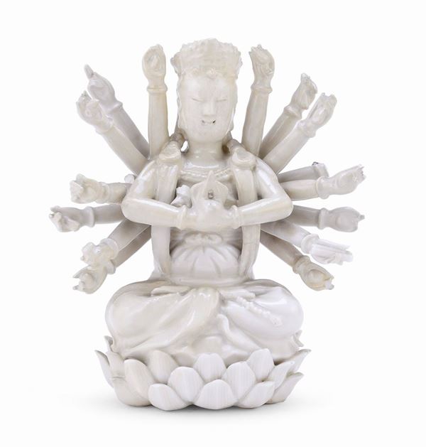 GUANYIN PUSA IN PORCELLANA BIANCA, CINA