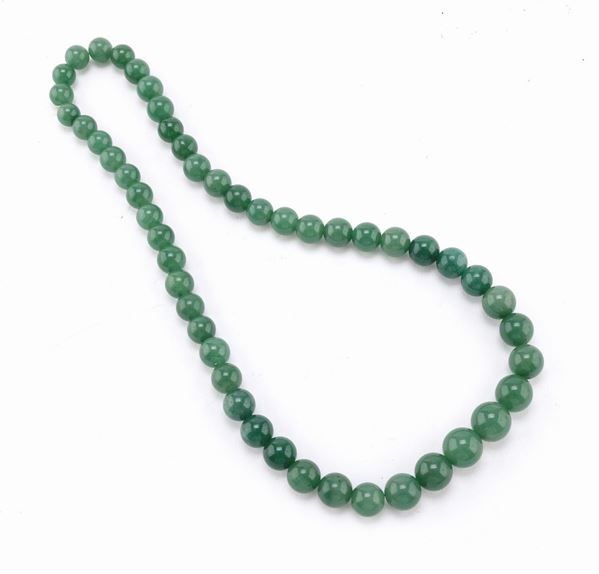COLLANA IN GIADA NEFRITE, CINA