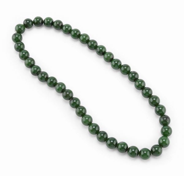 COLLANA IN GIADA NEFRITE, CINA