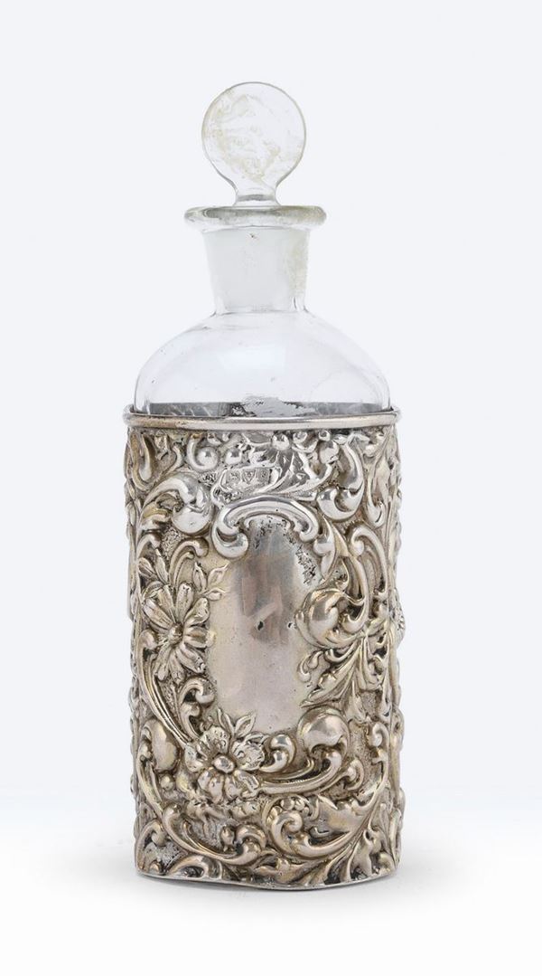 FLACONE IN VETRO E ARGENTO, CHESTER 1905