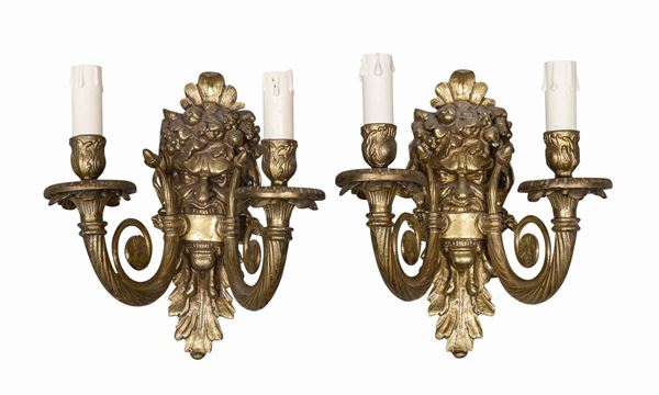 COPPIA DI APPLIQUE IN BRONZO DORATO
