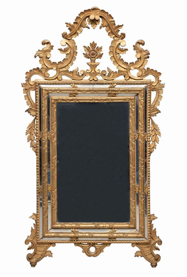 SPECCHIERA IN LEGNO DORATO, GENOVA
