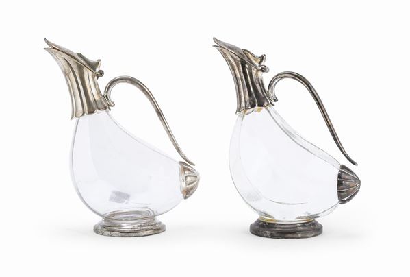 COPPIA DI VERSATOI IN VETRO E SILVERPLATE
