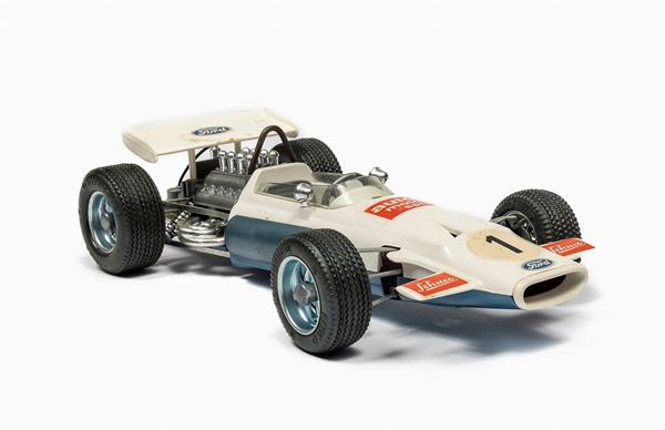 AUTO F1 SCHUCO