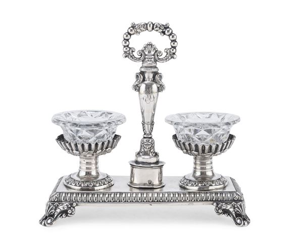 SALIERA DOPPIA IN ARGENTO, PARIGI 1819/1938