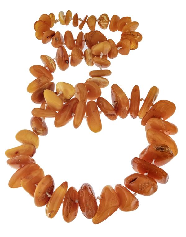 PARURE DI COLLANA E BRACCIALE IN AMBRA