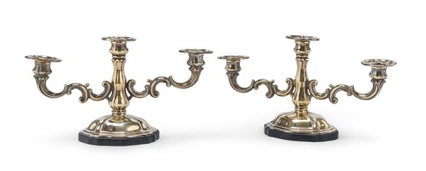 COPPIA DI CANDELABRI IN ARRGENTO, VERCELLI 1935/1942