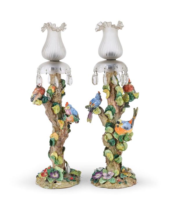 COPPIA DI CANDELIERI IN CERAMICA