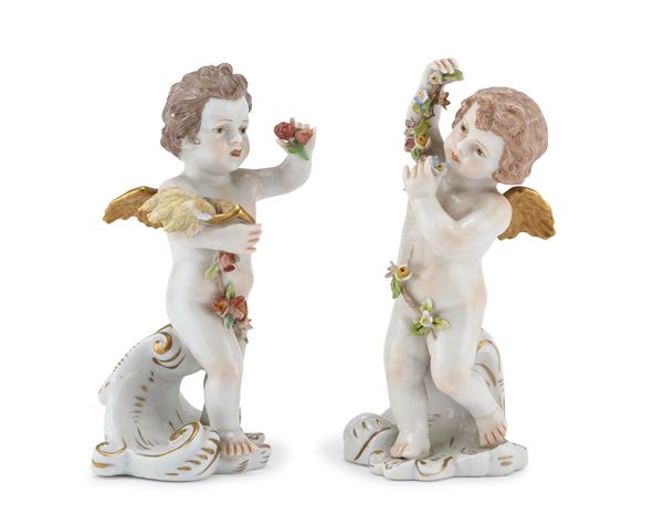COPPIA DI FIGURE DI PUTTI IN PORCELLANA, GINORI