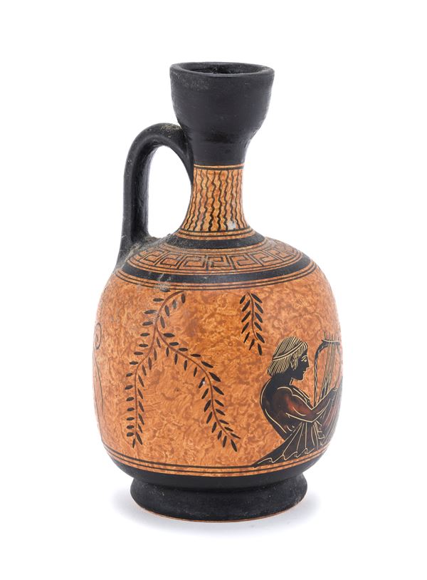PICCOLO VASO IN TERRACOTTA DI STILE ARCHEOLOGICO