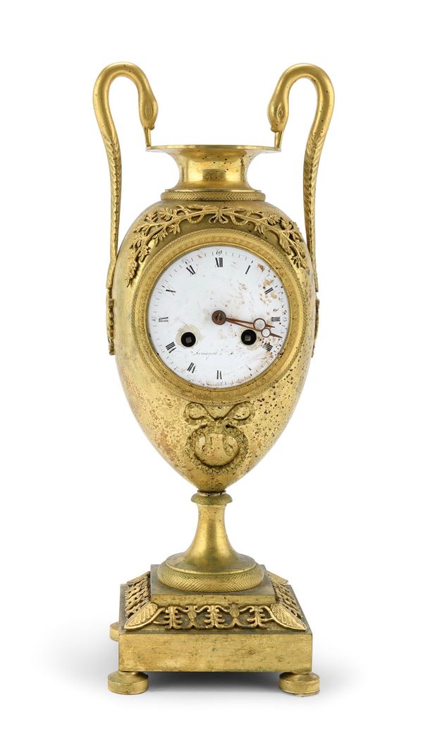 OROLOGIO DA TAVOLO IN BRONZO DORATO, ARMINGAUD PARIGI