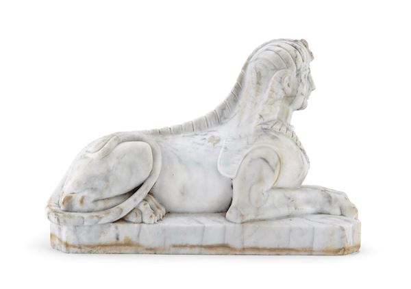 SFINGE IN MARMO BIANCO NEOCLASSICA