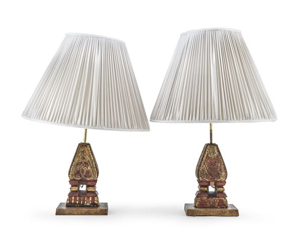 COPPIA DI FREGI ARCHITETTONICI IN LEGNO, TAILANDIA
