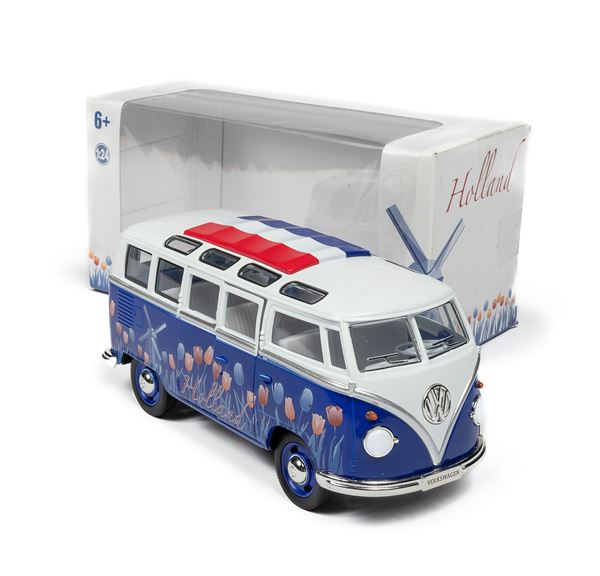 VOLKSWAGEN MINIBUS