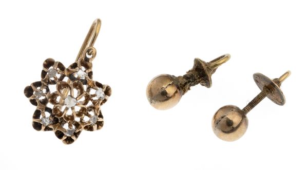COPPIA DI ORECCHINI E ORECCHINO SOLITAIRE CON BRILLANTI
