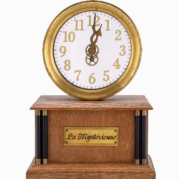 OROLOGIO MISTERIOSO DA TAVOLO, XX SECOLO