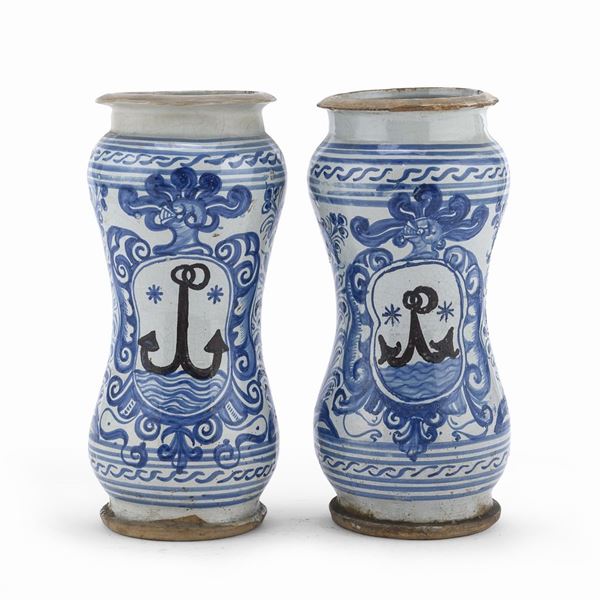 COPPIA DI ALBARELLI IN MAIOLICA, PUGLIE LA TERZA XVIII SECOLO