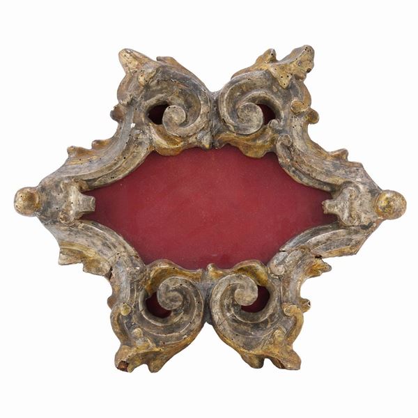 CORNICE IN LEGNO DORATO, PERIODO BAROCCO