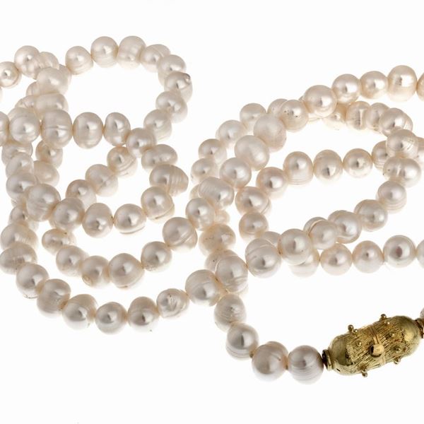 COLLANA CON PERLE DI FIUME