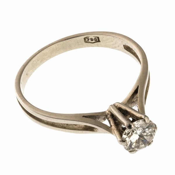 ANELLO SOLITAIRE CON BRILLANTE