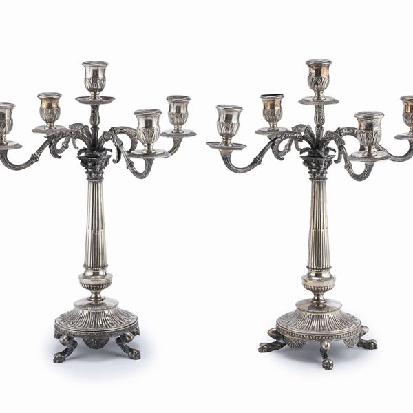 COPPIA DI CANDELABRI IN ARGENTO, ITALIA 1940 ca.