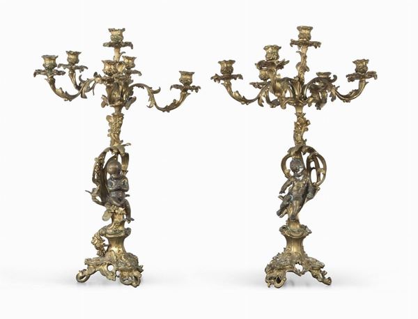 COPPIA DI CANDELABRI IN BRONZO