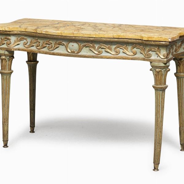 CONSOLE IN LEGNO LACCATO, PROBABILMENTE MARCHE
