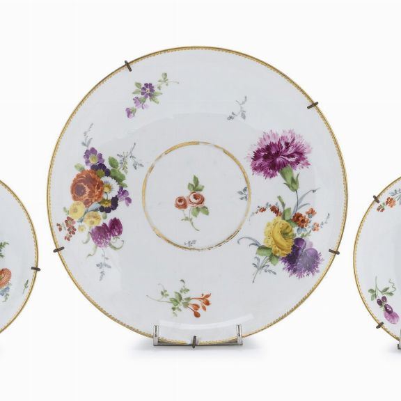 TRE PIATTI IN PORCELLANA, MEISSEN