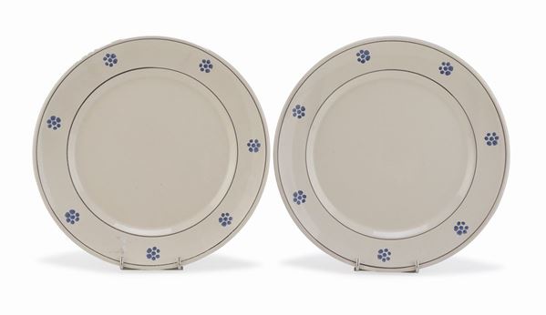DUE PIATTI DA COLTELLO IN CERAMICA