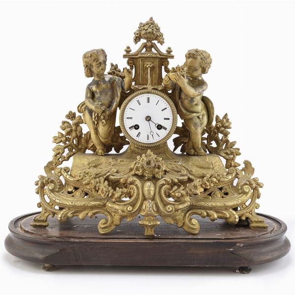 OROLOGIO DA TAVOLO CON ALLEGORIE