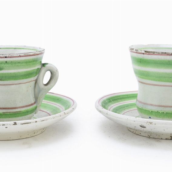 COPPIA DI TAZZINE IN MAIOLICA, PROBABILMENTE VENETO