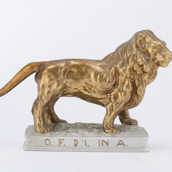 SCULTURA DI LEONE IN CERAMICA