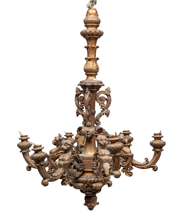 LAMPADARIO IN LEGNO DORATO