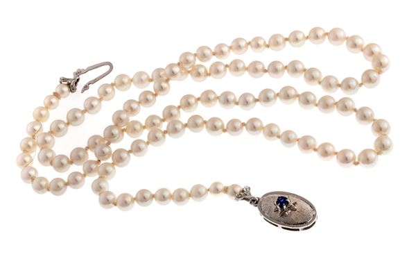 COLLANA DI PERLE CON ZAFFIRO