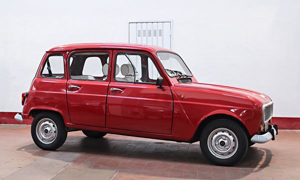RENAULT 4 , 1991