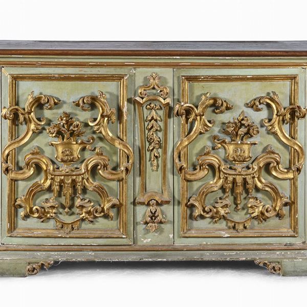 CREDENZA LACCATA, STATO DELLA CHIESA FINE XVII SECOLO