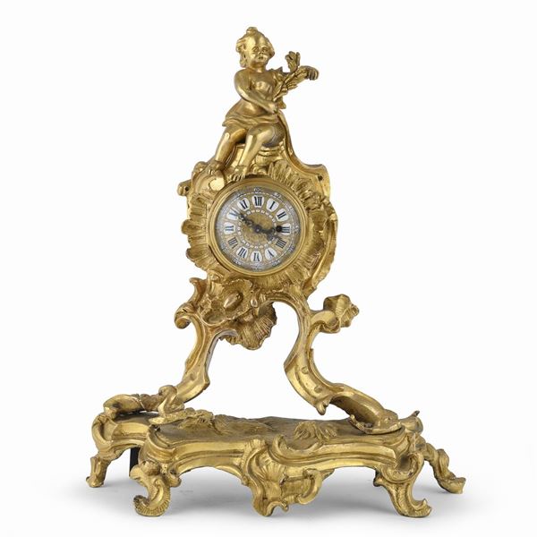 PENDOLETTA IN BRONZO DORATO, RABBY Á PARIS INIZIO XVIII SECOLO