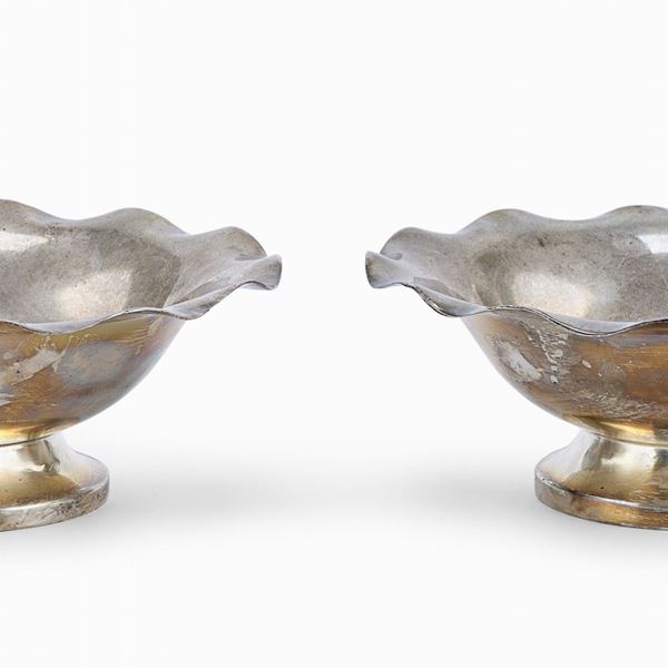 COPPIA DI RINFRESCATOI IN SILVERPLATED, INIZI XX SECOLO