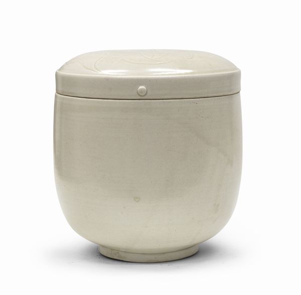 CONTENITORE IN CERAMICA DING, CINA FINE XIX SECOLO