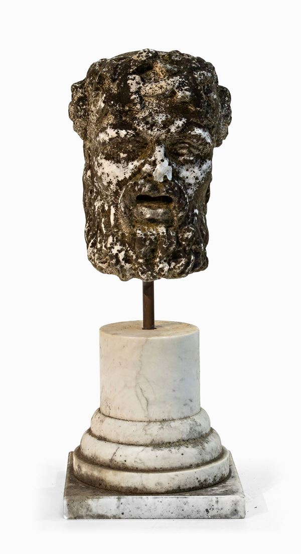 TESTA GROTTESCA IN MARMO BIANCO, XVII SECOLO
