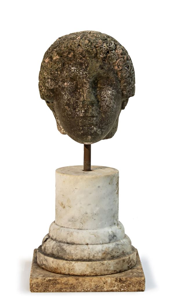 TESTA IN MARMO ROSSO, XVI SECOLO